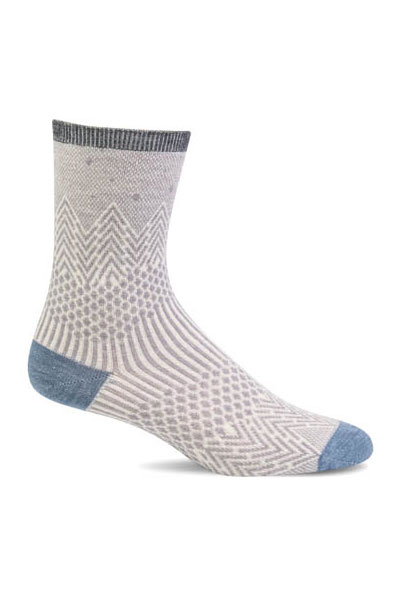Sockwell Women's Mountain Jacquard Essential Comfort Sock: Haze