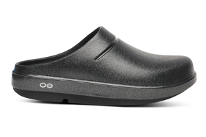 OOFOS Women’s OOcloog Luxe Clog: Black Sparkle