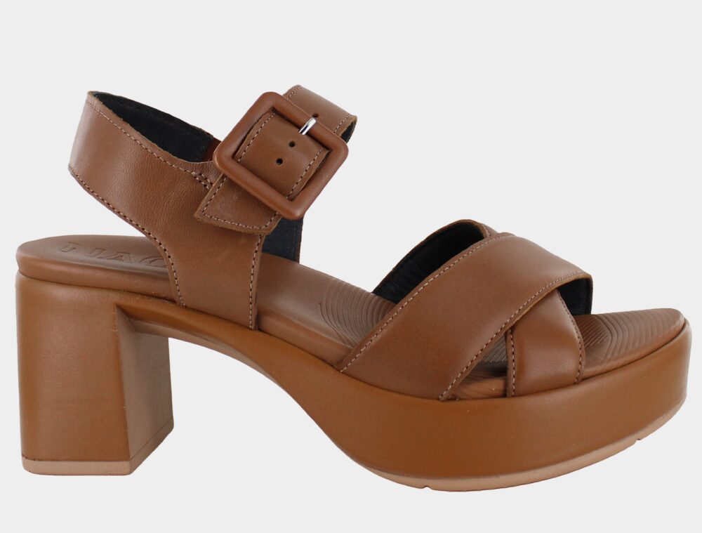 Naot Jet Set Elite: Caramel Lthr