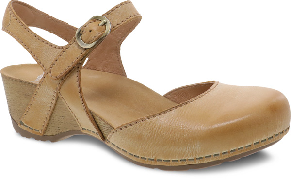 Dansko Tiffani: Tan Milled Burnished