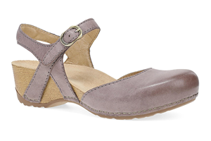Dansko Tiffani: Dusty Lilac Leather Mary Jane