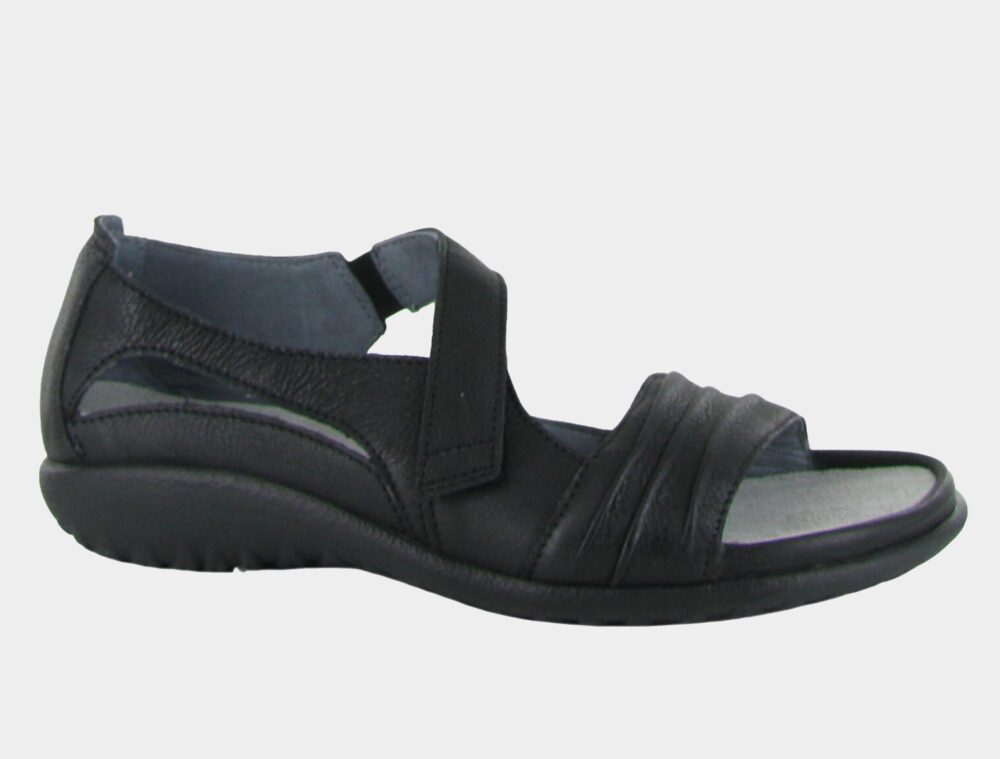 Naot Papaki: Soft Black Leather