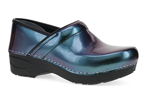 Dansko XP 2.0: Chill Colorshift Patent Clog