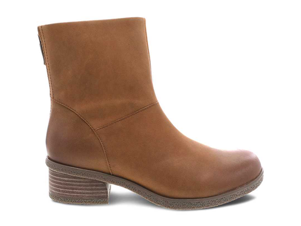 Dansko Brianne: Tan Waterproof Burnished