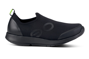 OOFOS Women's OOmg Sport Low Shoe - Black