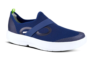 OOFOS Men's OOMG Low Shoe: White & NAVY