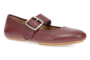 Dansko Matilda: Sangria Leather Flat