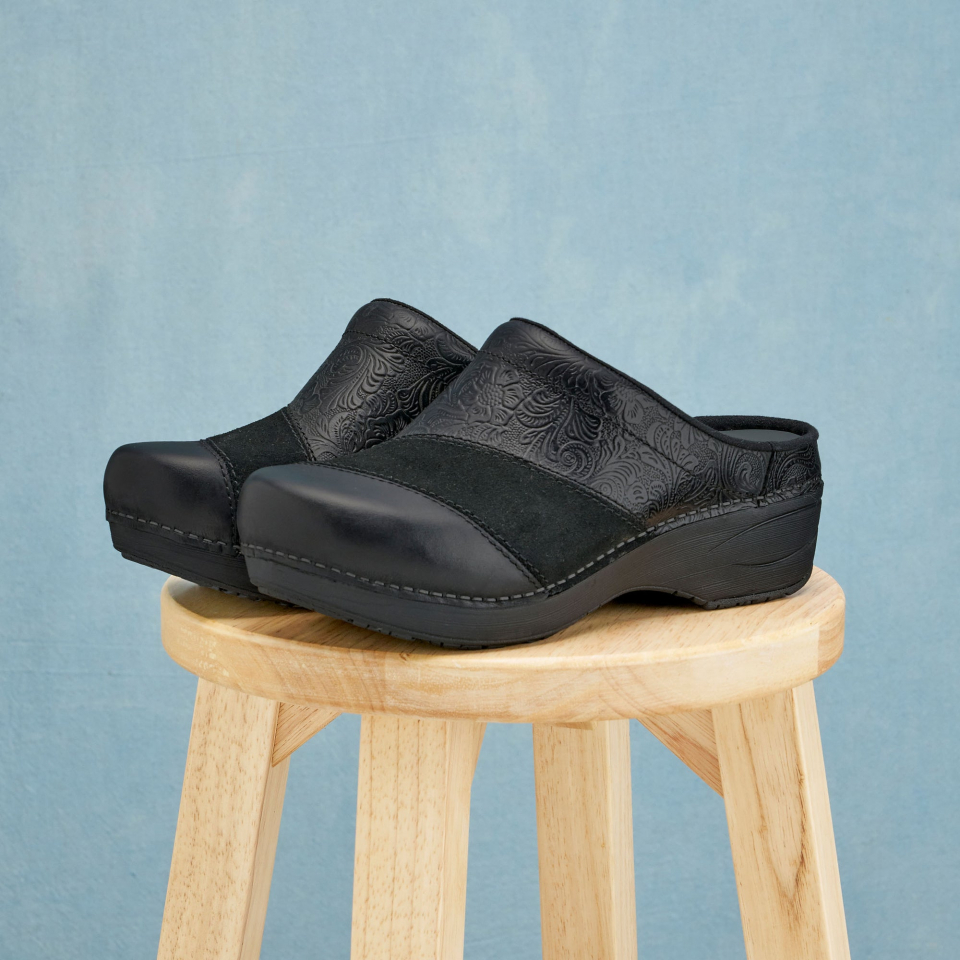 Dansko Zinnia: Leather Mule in Black and Tan Leather