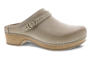 Dansko Berry: Oyster Milled Burnished