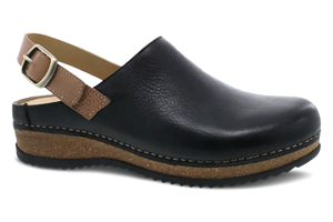 Dansko Merrin: Black Waxy Milled