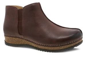 Dansko Makara: Brown Waxy Milled