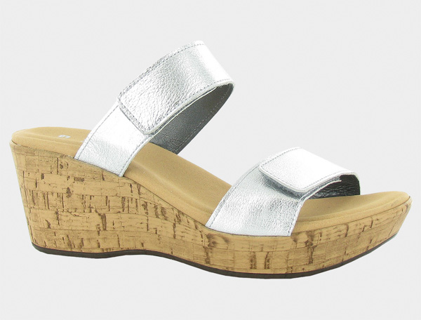 Naot Caveran: Soft Silver Leather