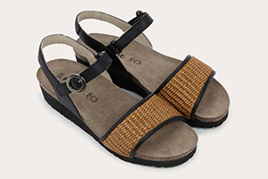 Naot Cecile: Soft Black / Golden Brown Raffia