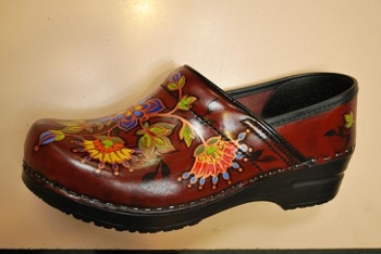 dansko flower clogs