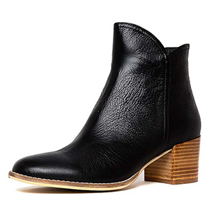 Django & Juliette Mockas in Black Leather / Natural Heel