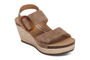 Aetrex Ashley Arch Support Wedge: Taupe