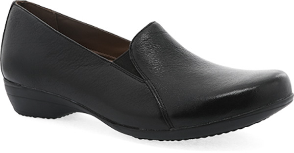 Dansko Farah: Black Milled Napa