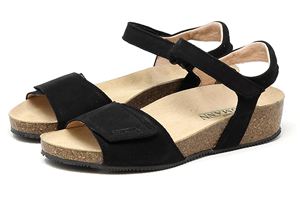 Stegmann Women's Freya Leather Wedge Sandal: Black