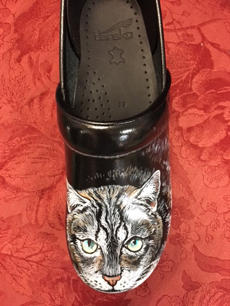 cat clogs