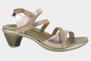 Naot Innovate: Soft Rose Gole Lthr/Rose Cold Stones