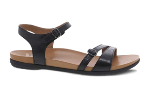 Dansko Janelle: Black Glazed Calf