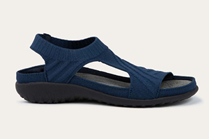 Naot Kawhia: Navy Knit
