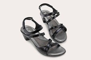 Naot Limit: Black Crinkle Patent Leather