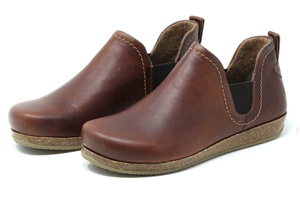 Stegmann Women's 'Lieben' Chelsea Boot - Leather: Brown