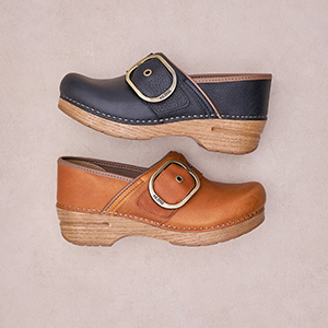 Dansko Pearson: Clog