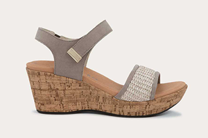 Naot Summer Raffia: Stone Nubuck / Sand Raffia
