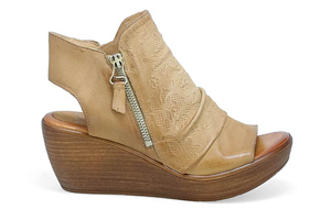 Miz Mooz Sunshine Sandal: Sand