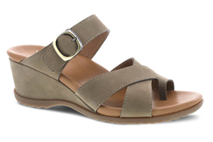 Dansko Aubree: Taupe Nubuck Adelaide