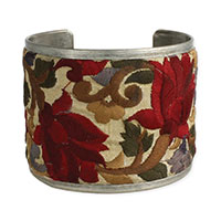 Embroidered Cream Floral Bracelet