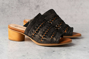 Eric Michael - Lisbon - Crackle Leather: Black