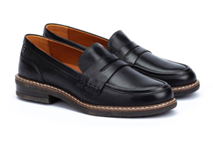 Pikolinos Aldaya Flat Loafer W8J-3541: Black