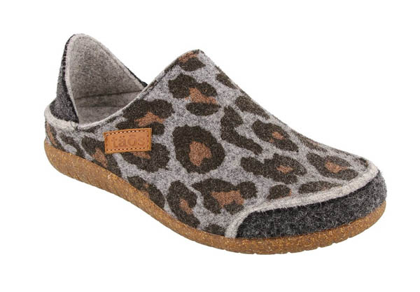 Taos Convertawool: Charcoal Leopard  Wool