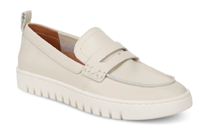 Vionic Uptown Loafer: Cream Leather