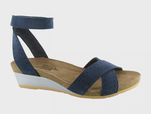 Naot Wand: Navy Velvet Nubuck/Glass Brown